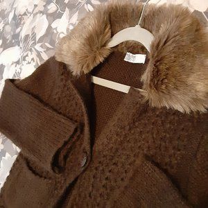 Gorgeous Elsy Faux Fur knit cardigan sweater girls size 32 - made in Italy